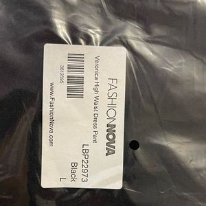 FashionNova Womens Black Dress Pants (Slacks)